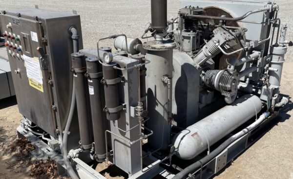Reconditioned Lmf Model V17/5518l35k Air-cooled, High Pressure Air Compressor - Image 3