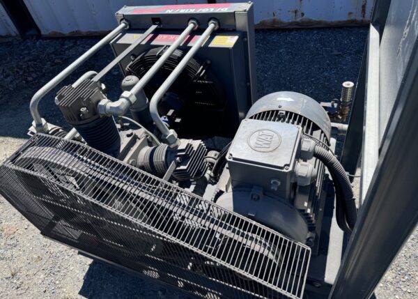 Reconditioned Vector 6100 Series, 40 HP, Air And Inert Gas Booster Compressor - Image 2